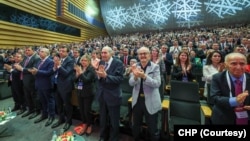 İstanbul Büyükşehir Belediyesi (İBB) Başkanı Ekrem İmamoğlu, CHP’nin gelecekteki Cumhurbaşkanlığı seçimindeki olası adaylardan birisi olarak adı anılan Ankara Büyükşehir Belediyesi (ABB) Başkanı Mansur Yavaş ile birlikte protokoldeydi.