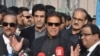 شریف برادران 'این آر او' کے لیے عدلیہ پر دباؤ ڈال رہے ہیں: عمران خان